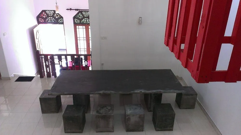 Kandy Walkers Hostel Tennekumbura